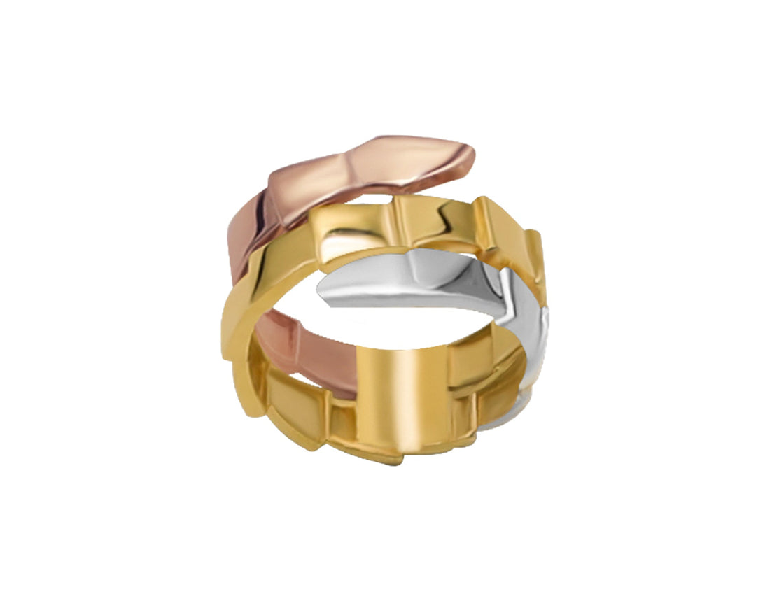 18K gold ring with polished finish | Classic women's gold jewelry