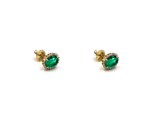 18K Gold Earring With Emerald Gemstone and Diamonds