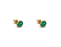 18K Gold Earring With Emerald Gemstone and Diamonds