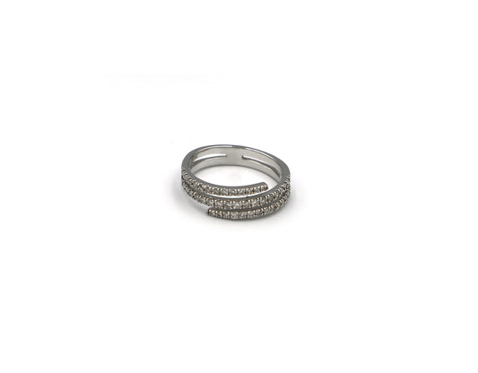 18K White Gold Spiral design Ring With Diamonds