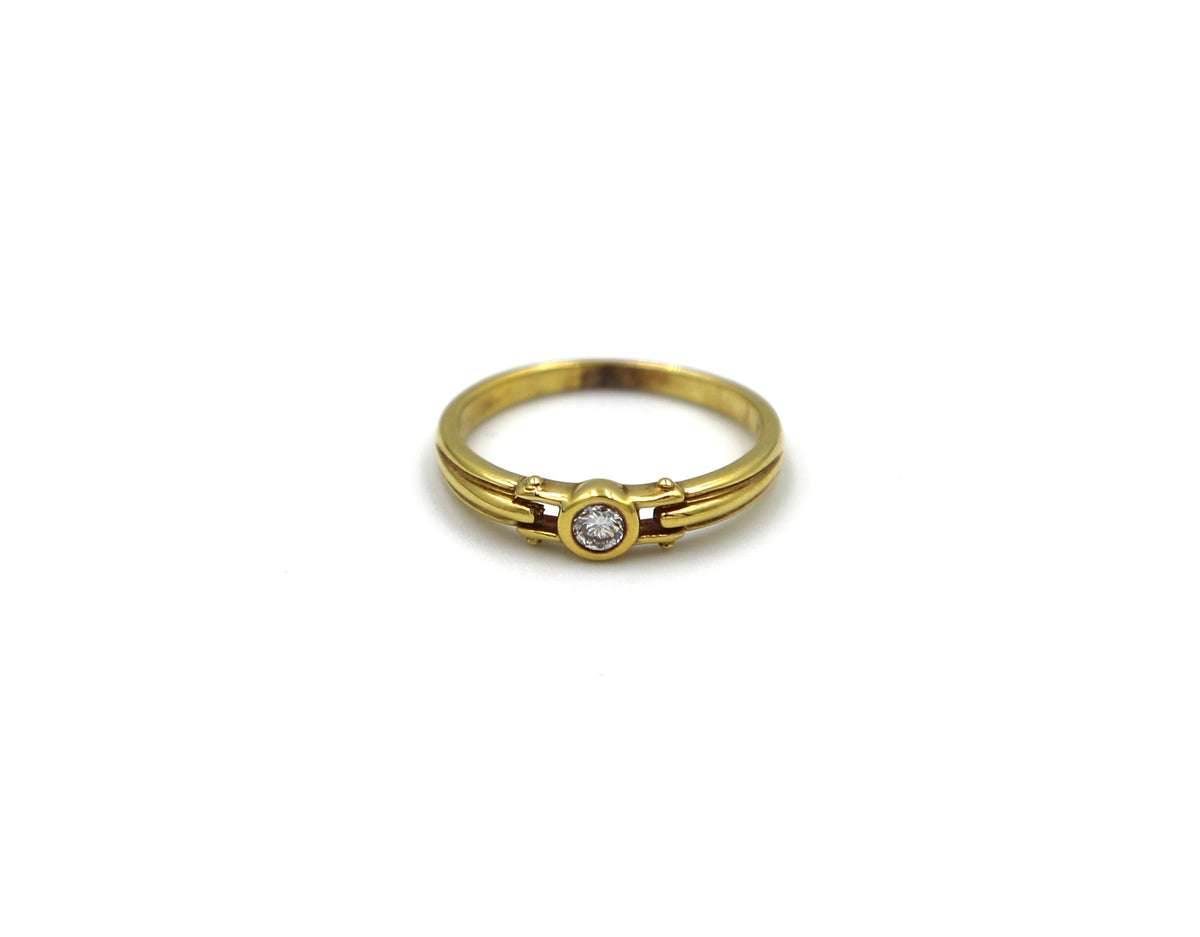 18K Gold Ring With Diamond BO03913