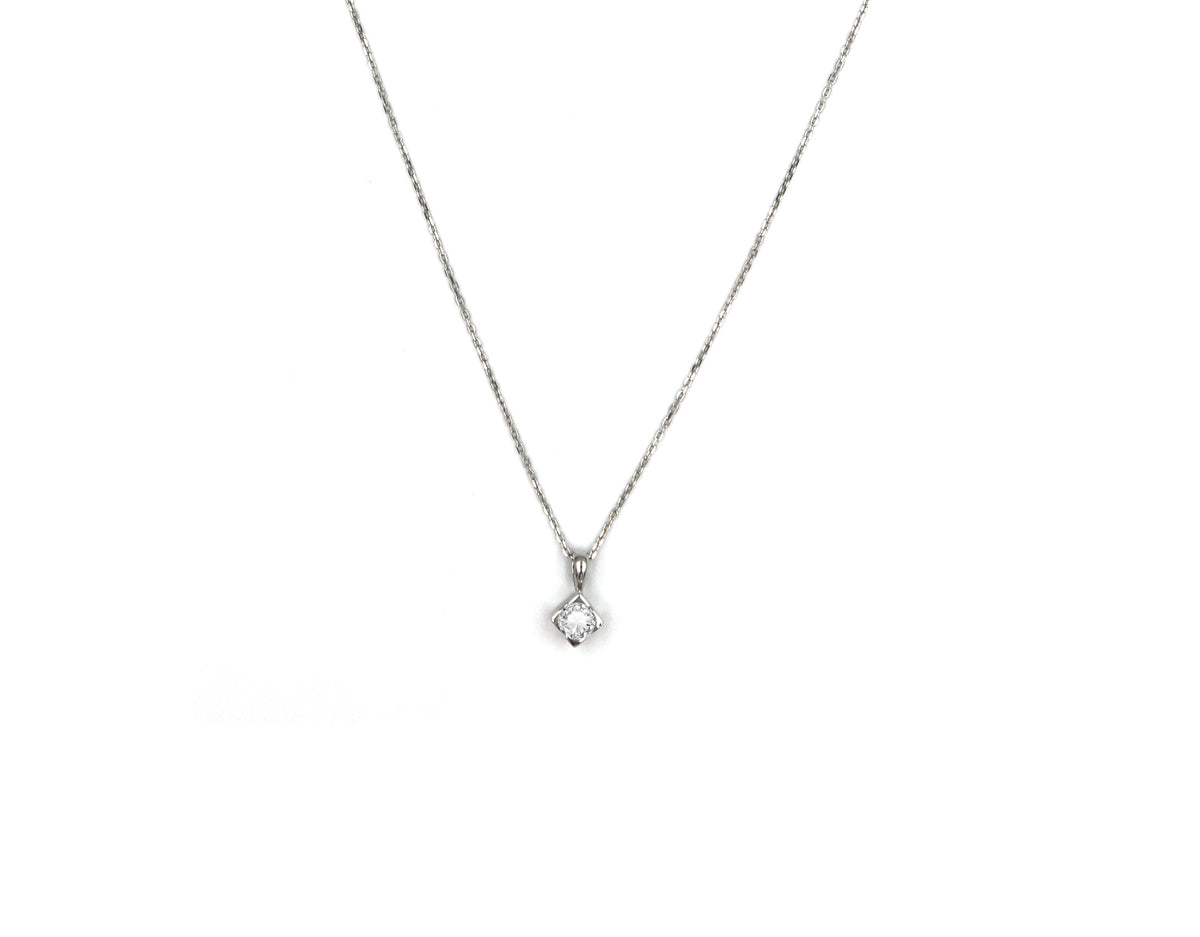 18K White Gold Necklace With Diamond LMR00967