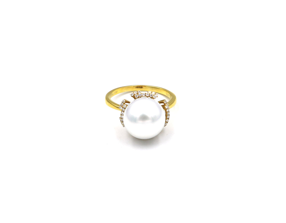 18K Gold Ring With South Sea Pearl And Diamonds LMR05841