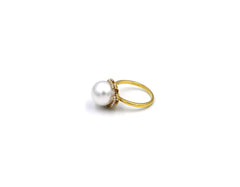 18K Gold Ring With South Sea Pearl And Diamonds LMR05841