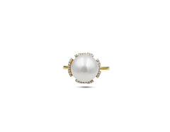 18K Gold Ring With South Sea Pearl And Diamonds LMR05841