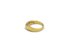 18K Gold Ring With Diamond UR04958