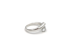 18K White Gold Ring With Diamond ID02459