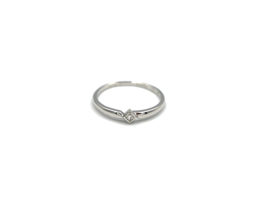 18K White Gold Ring With Diamond NL05780B