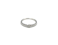 18K White Gold Ring With Diamond NL05780B