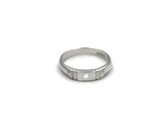 18K White Gold Ring With Diamond ST00847