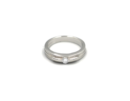 18K White Gold Ring With Diamond ST03208B