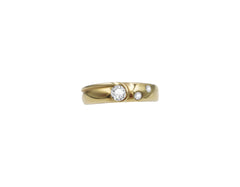 18K Gold Ring with Diamond UR04964