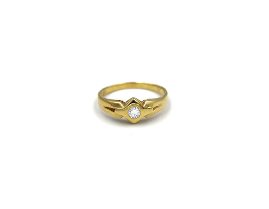 18K Gold Ring With Diamond UR07135